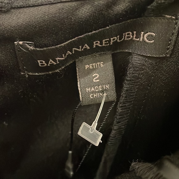 Banana Republic Black Ruffle Dress - Picture 4 of 7